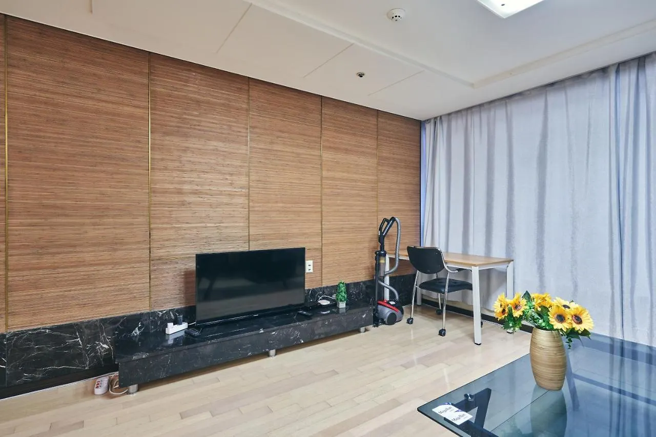 Gangnam Luxury Apartment 1 location